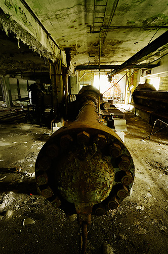 House of ghost machinery  The heavy roller