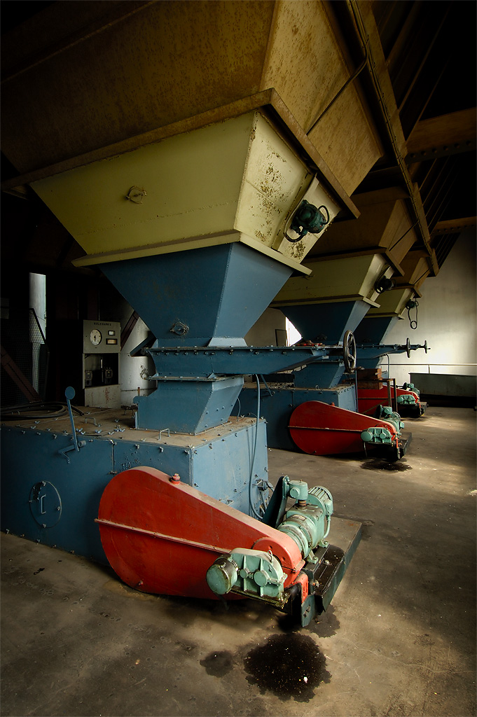 Coal grinders