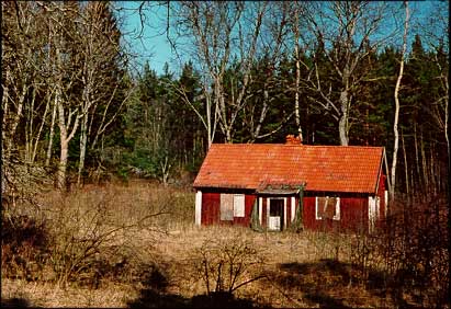 April 2000